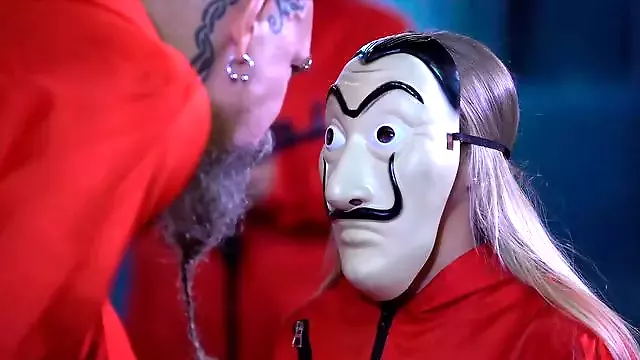 بلوند ساق بلند, ساک زدن دونفره, دهنی بور, سه نفری جوان, پاهای کم سن, طولانی کم سن, نوازش پاها