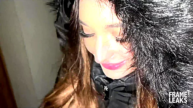 ساک زدن جیگر, جیگر زیبا, ساک زدن عمومی, بفتبذ, ساک زدن زیبا, سکس عمومی در خیابان, خودنما, خیابان سکسی