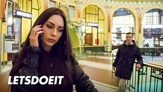 کیر بزرگ بابچه, کیر بزرگ, کیر بزرگ روسی, سکس کوس بزرگ, داگی استایل سبزه, بستن کیر, روسی لوس, بکن بکن کوس