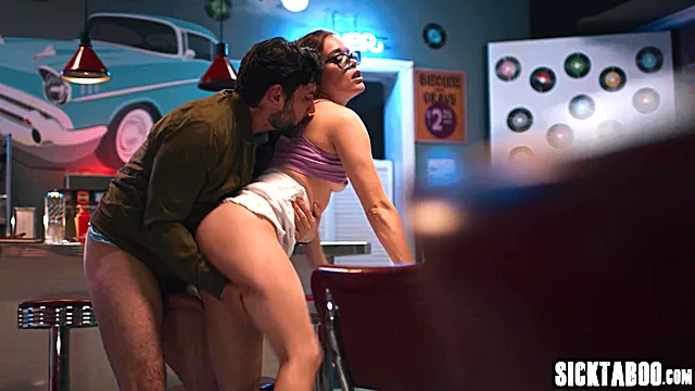 Busy night shift for sexy big ass teen