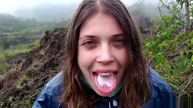 Laba In Public, Ejaculare In Gura Amatori, Facut Cu Mana, Masturbare In Gura, Teen Face Fucked Cumshot