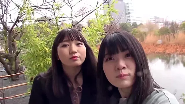 Amatør Ung, Asiatisk Lesbisk, Eldre Asiatisk, Asian I Dusjen, Tenåring Asiatisk, Par Lesbisk