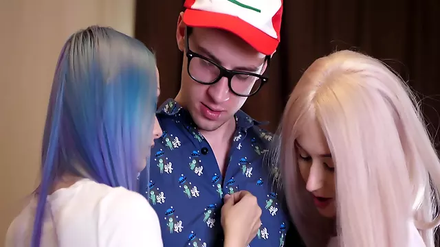 No Cash And Sex With Pizza Delivery Guy With Purple Bitch