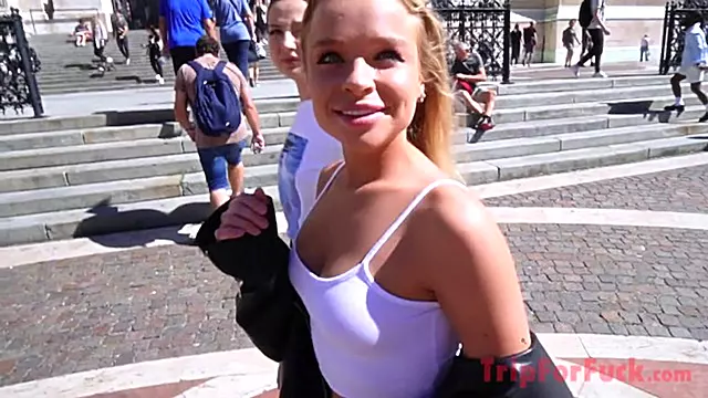 Asiatica In Trio, Sesso A Tre Interracial, Asiatica Bionda, Bionda Fetish, Bionda Scopata Rude