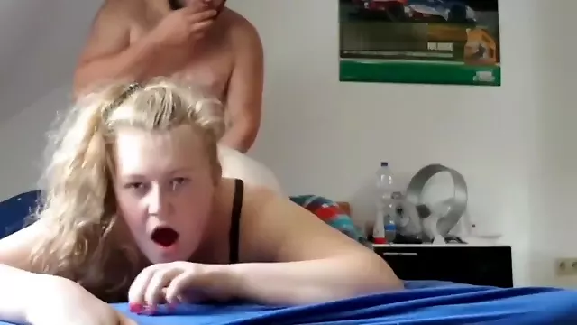 Amateur Hoorndrager, Pussy, Duits Hoorndrager, Amateur Slikt Zaad, German Bitch, Trut Sperma Slikken