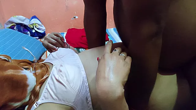 Film Bf India, India Isteri, India Tua, Indian Desa, Perawan India, Silahkam Ngentot Istri Ku