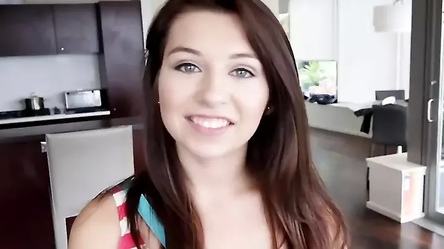 Hôn Nhau Không Chuyên, Brunettes Nóng, Ngón Tay Đẹp, Thu Dam Nhat Ban Noi Cong Cong, Trai Cu To Sục Cặc