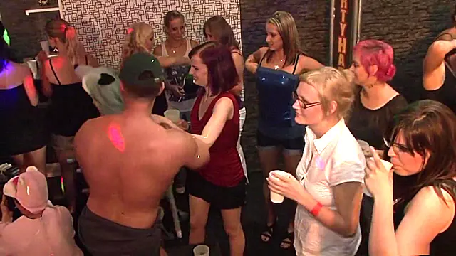 Peitos Enormes, Loiras, Cabeção, Lesbicas, Mundo Mais, Mamas Grandes Foder, Loirinhas Bundudas Porno