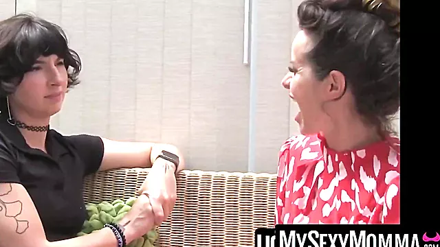 Prsata Brunetka, Prsate Lesbicky, Lesby Lick Boobs, Lizani Kundy, Lesbian Zvadzanie, Výprask Prstění