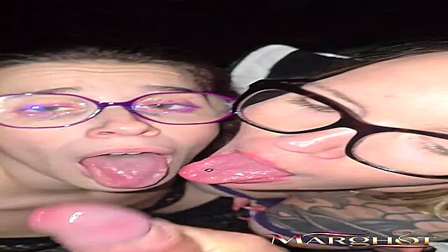 Amatör Blowjob, Amatör Cumshot, Amatör Deepthroat, Milf Amatör, Sakso Boşalma, Derin Boğaz Sakso