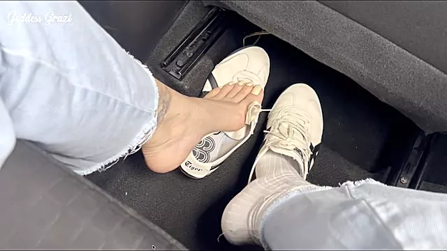 Piedi Con Calze, Piedi Fetish, Piante Di Piedi, Piedi Milf, Stuzzica Coi Piedi, Donna Matura Francese