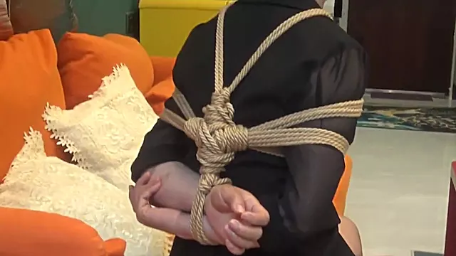 Asiat Fetish, Asian Opkast, Trekant Asian, Ucensorerede Asiatere, Bdsm Japansk, Brunette Trekant