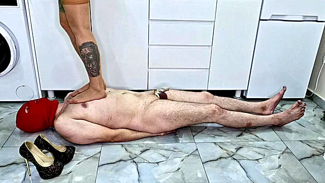 ทาสเท้า, ซาดิส, หญิงหญิง Bdsm, มัดเย็ดทาส, ใช้เท้า, เท้า, แปลกๆ, ทาส, โชว์เท้า, ขาใหญ่