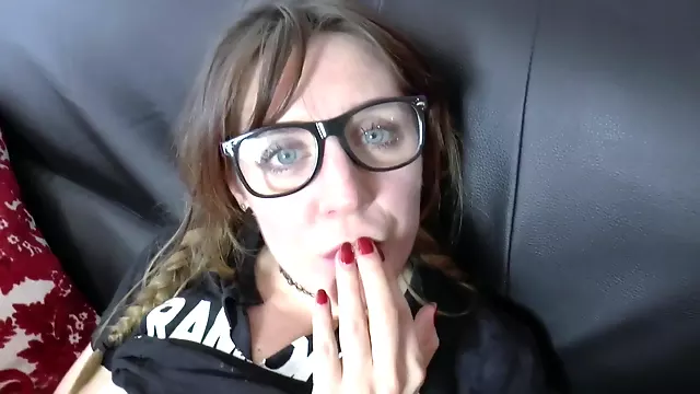 Chlupatá Černovláska, Cernovlasky Milfs, Výstřiky Chlupaté, Za Křovim, Chlupate Milf