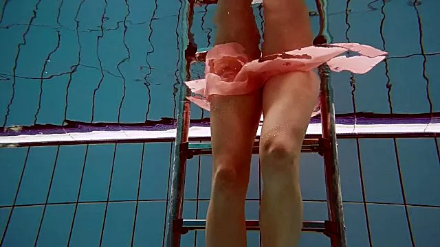 Underwater Show - teen (18 ) movie