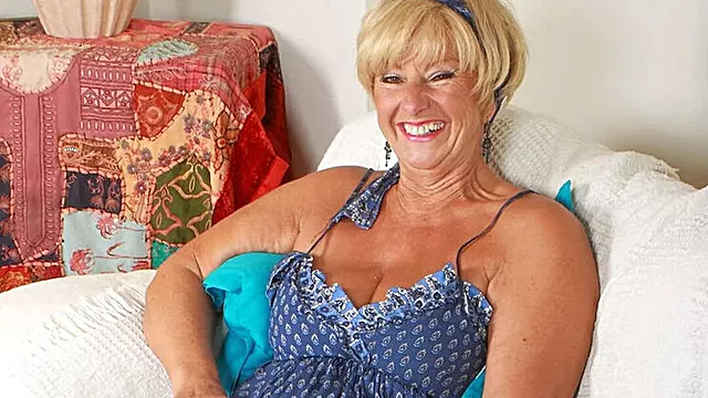 Kvinder 50 År, Britisk Mature, Fed Bedstemor, Old Fat Mature Men, Bedstemor Undertøj, Gamle Damer