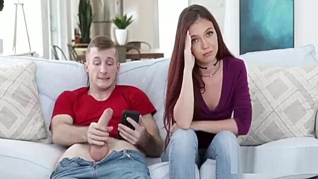 Brünette Blowjob, Geiler Blowjob, Mager Blowjob, Bruder Blowjob, Brünette Masturbation, Stiefbruder