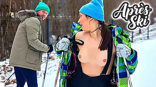 Sexy Pradilko, Felace Public, Vystřik Teen, Nevinná Náctiletá, Líže Si Kundu, Lizani Kundy Na Veřejnosti