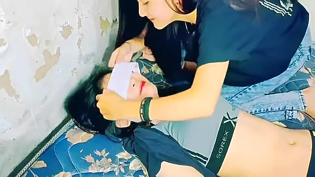 Jimat Amatir, Amatur Muntah, Amatur Lesbians, Sadis, Lesbi Bdsm, Di Ikat Sambil Di Gelitik, Diikat Fetish