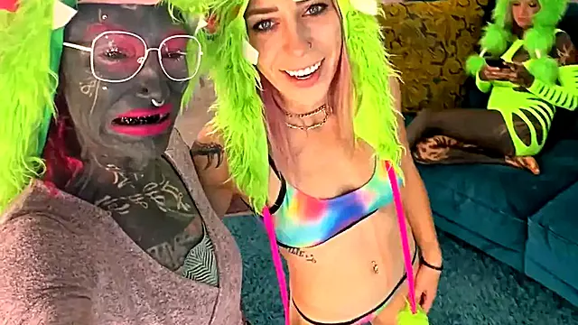 Adolescenti 18, Dildo Amatoriale, Amatoriale Enorme, Masturbazione Con Dildo, Dildo Enorme