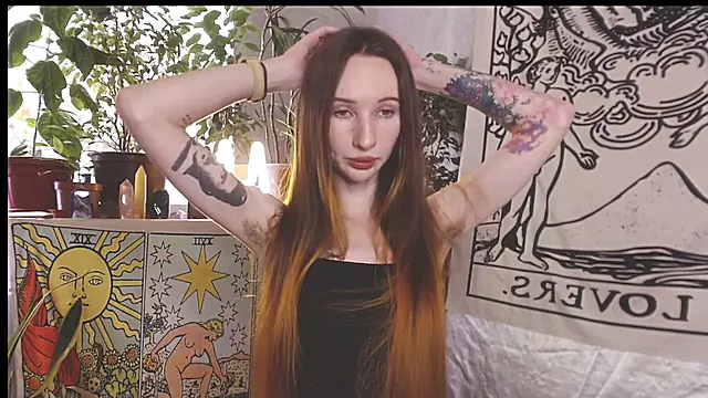 Chiloti, Pizde Paroase, Pizde Lungi, Pizda Solo, Paroase Dansind, Chiloti Single, Lunga, Striptis Mature