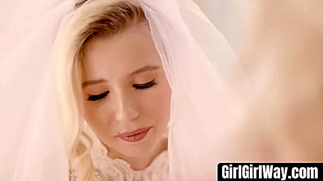 Luder Mit Dicken Titten, Blonde Teen Große Titten, Blondes Teen, Fingern, Fotze, Titten Fick