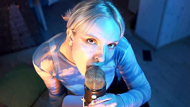 Tantalizing ASMR licking and gobbling sounds