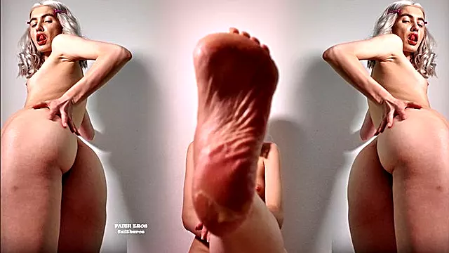 Voeten Kokhalzen, Zweet Voeten, Plagen Voeten, Femdom Vernedering, Femdom Teen, Slaaf Vernederd