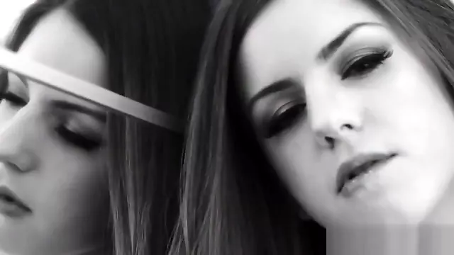 Tette Grandi Babe, Babe In Calze, Autoreggenti Tettone, Tette Grandi Scopata, Brune Video Hard