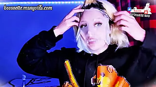 Novinhas 18 Ano, Loira Amador, Criancinha Teen, Loiras Rocando, Massagem Blonde, Beijo Com Porra
