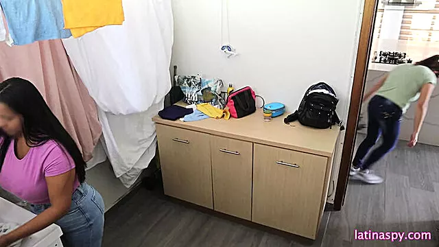Casalinga Amatoriale Scopata, Amateur Mom, Mostra Le Tette Amatoriale, Amatoriale Moglie Culo