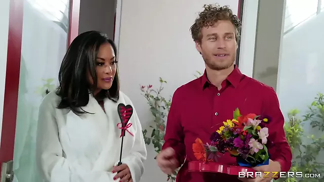 سكس بامردان كيركلفت خوشگل, جیگر پستون, سینه گنده کوس گنده, نمایش دادن کوس, گاييدن مرد توسط زن