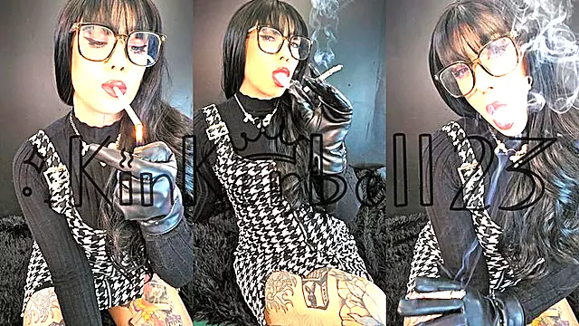 Noir Vintage, Fetichiste Noir, Black Manique, Fumeuse Cigarette, Française Fétichisme, Nose Fétish