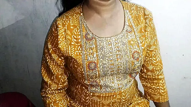 Indian Bhabhi Pays Loan with Hot Sex - Desi Sister-in-Law Fucked Hard by Devar