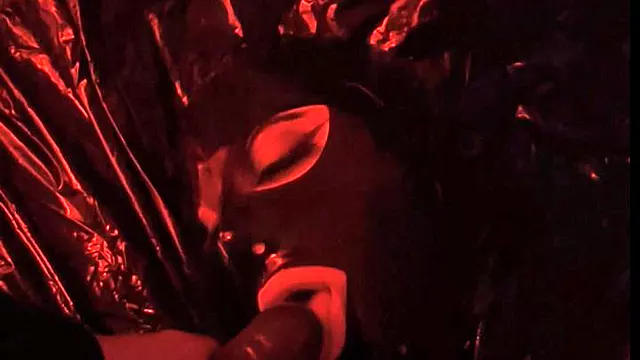 Bondage Fetisch, Gefesselt In High Heels, Crossdresser Gefesselt, Latex Fetisch, Gummi Latex