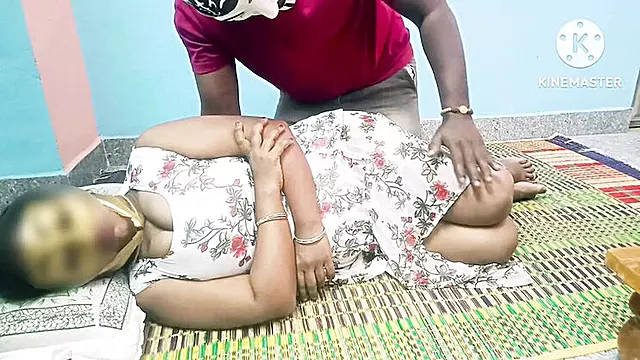 Amatir Seorang Pembantu, Payudara Terbesar, Besar, Indian Toket Gede, Payudara Besar Alami