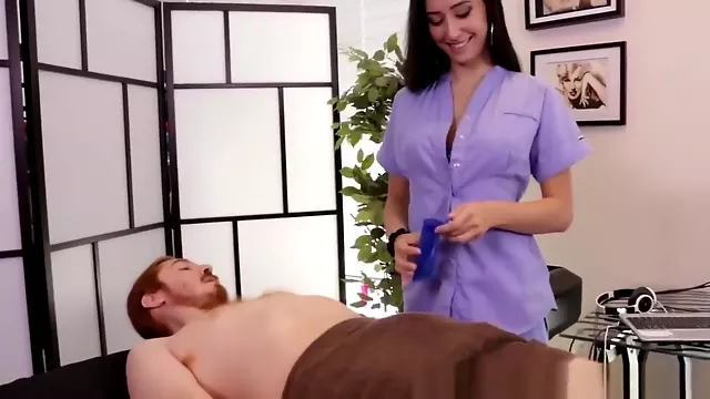 Esmer Bebek, Masajda Masözlerin Masajları
