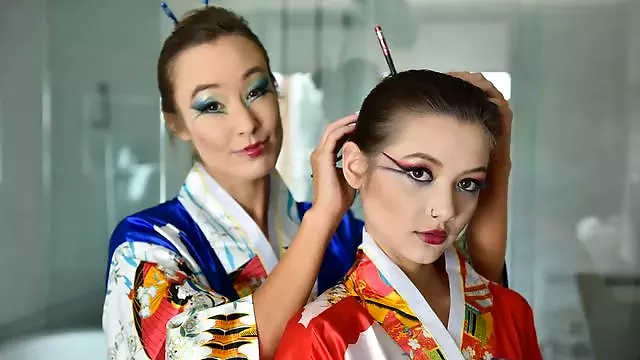 Adolecentes Masturbandose, Lesbianas Adolescentes Besandose, Beso De Tatuaje, Lesbianas Lamiendo Culo
