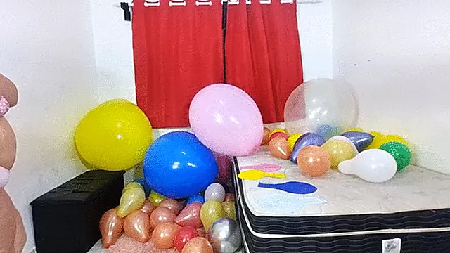 THE BIG BALLOON PARTY PART 1 BY KAT, BRITNEY HUNTER, GABY MONTAVANI, NANDA, AND BELLA BELLY CAM FULL HD