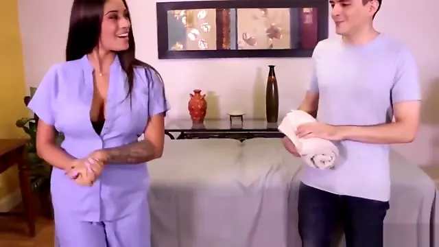 Brünett Handjob, Brünette Massage, Massage Wichsen, Erster Handjob, Ich Möchte Massage, Extrem Handjob
