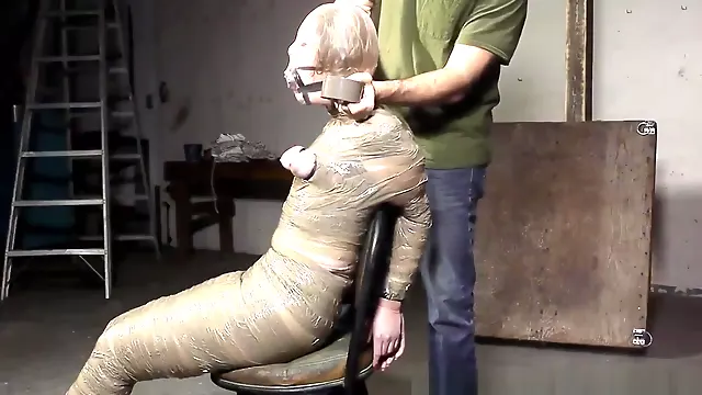 Bdsm Tetas, Fetiche Por Mamas, Tetas, Tetas Pequeñas, Bdsm Fetichistas, Mamas Rubias, Rubias Con Poco Pecho