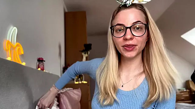 Blonde Dames, Vrouw, Onderdanige Vrouw