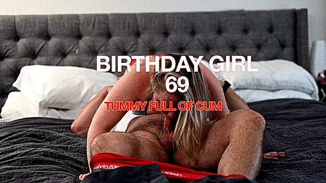 Blonde Blasen, Gesicht Blonde, Blasen Mund, Sperma Im Mund, Gesichtssitzen, Mund, Frau, Ältere Frauen