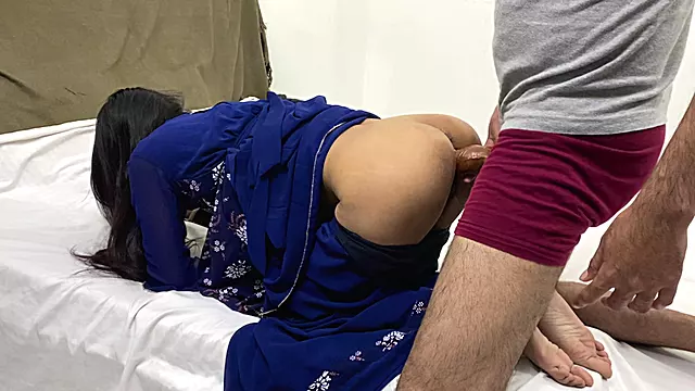 देसी भारतीय, Indian काला, काली लंड, विशाल ब्लैक मुर्गा, मोटे काले लंड, मोटा लंड, देसी लन्ड, कुतिया बनाके चुदाई