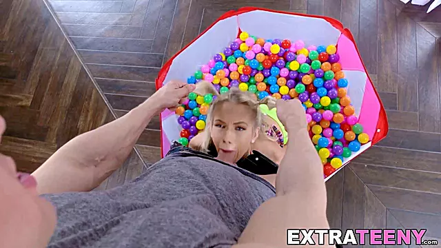 Vystřik Teen, Prdění Kundou, Lizani Kundy, Těsná Kunda, Mlade Pičky, Kundi Stava, Ukazuje Kundu