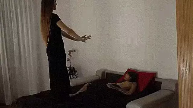 Dominatrices Fetichistes, Glamour Fetish