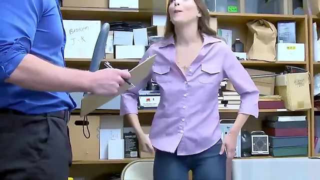 Speeltje Hard, Jong Klein, Brunette Grote Tieten, Kleine Tieten, Grote Kut En Lul, Kleine Tieten Grote Pik