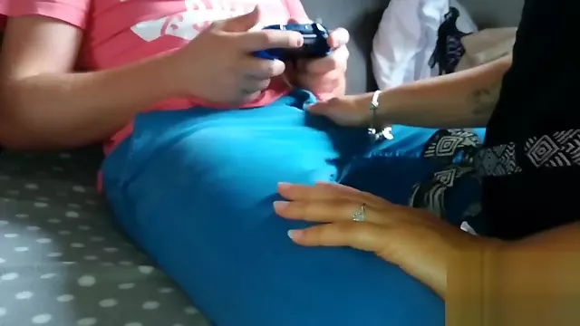 Büyük Memeli Amatör Frikik Videos, Sexy Buyuk Meme, Güzel Göğüsler, Büyük Meme Emme, Milf Amatör