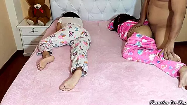 काले बाल वाली, भयंकर चुदाई, हाऊस, किशोरी, सेक्स पार्टी, समूह हार्डकोर, किशोर समूह, किशोर कट्टर, चाचा भतीजी की चुदाई