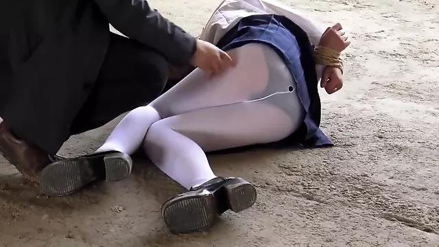 Brunete Asian, Brunete Cu Ciorapi, La Constructii, Fetish Ciorapi, Asiatice Batrane